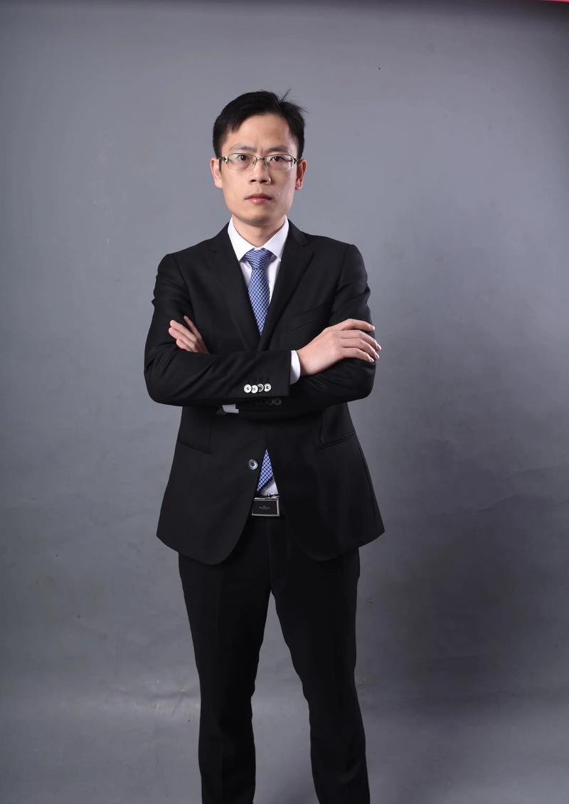 高若琰 视觉与舞美负责人